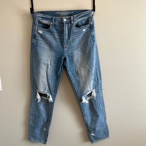 American Eagle Mom Jean